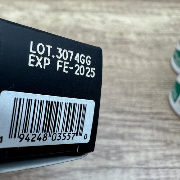 bareMinerals Complexion Rescue Brightening Concealer Medium Deep Tan Amber 10 ml - Picture 11 of 11